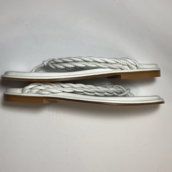 Stuart Weitzman NWOT or Box Ivory Braided Sandals - Picture 4 of 5
